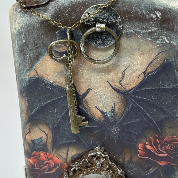Hand Crafted One of a Kind Gothic Decorative Bottle with Roses and Skull - Picture 3 of 15
